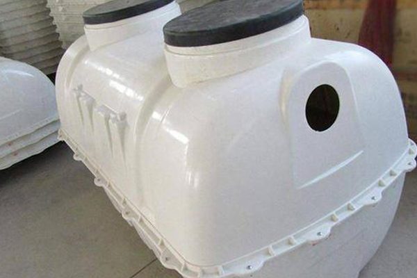 使用玻璃鋼模壓化糞池有哪些地方需要改進 使用玻璃鋼模壓化糞池有哪些地方需要改進